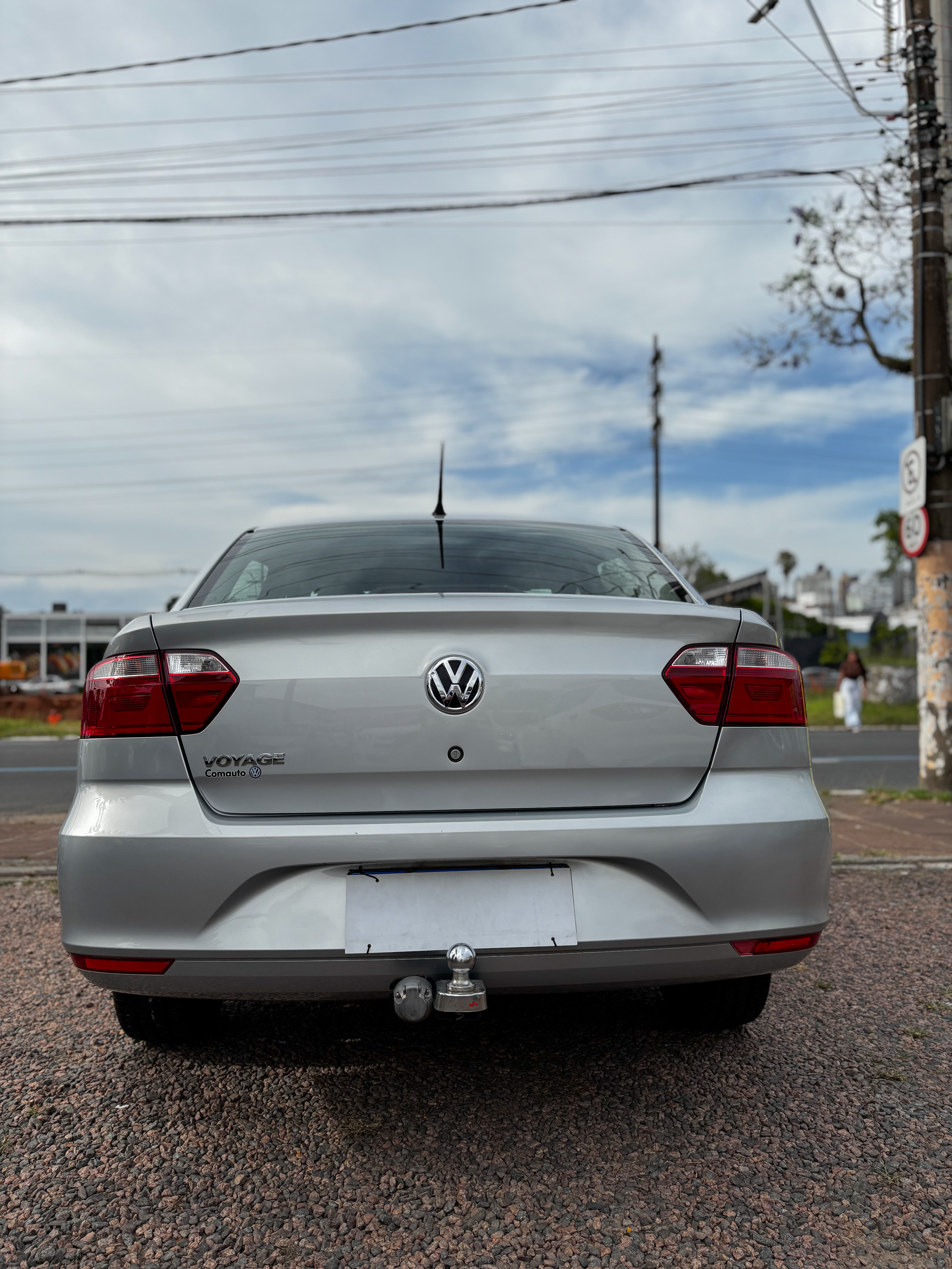 Volkswagen VOLKSWAGEN VOYAGE 1.6 MSI FLEX 8V 4P